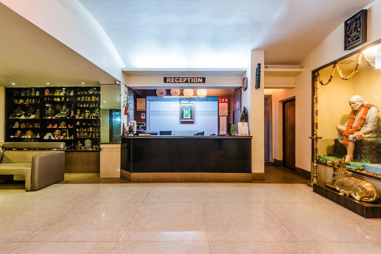 Hotel Panchratna 판벨 외부 사진